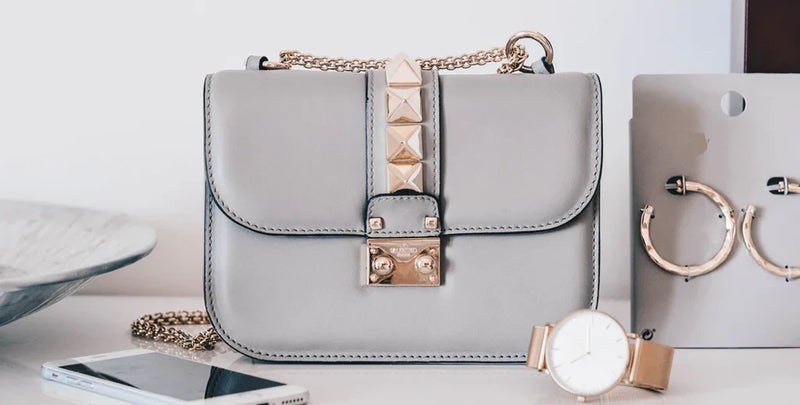 The Ultimate Guide to Choosing the Perfect Women’s Handbag